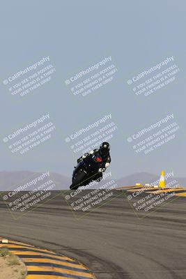 media/Sep-30-2023-SoCal Trackdays (Sat) [[636657bffb]]/Turns 9 and 10 (1010am)/
